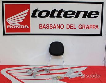 Schienalino + portapacchi Givi (VT 750) 2010-2015