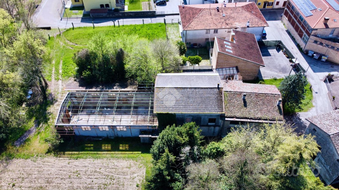 RUSTICO A PALAZZOLO DELLO STELLA - Vista 2