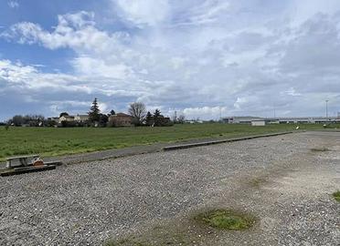 Immobile in asta di 68535 m² a Massa Lombarda