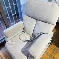 poltrona  reclinabile per anziano