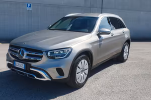 MERCEDES GLC 200 D4 MATIC SPORT