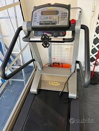 Tapis roulant tecnogym xt pro 600