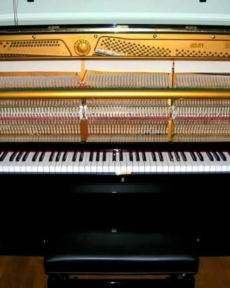 Pianoforte Yamaha U1 