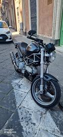 Ducati Monster 600 2001