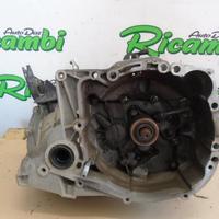 CAMBIO 5 MARCE PER CLIO IV 1.1 BENZINA 2018