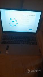  computer Lenovo  quasi Nuovo li ho pagato 380€