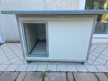 Cuccia coibentata per cani