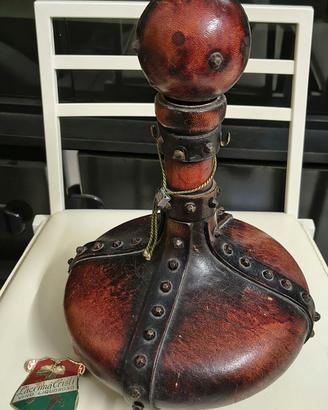 Bottiglia Lacryma Christi chiusa