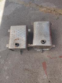 Tanica in acciaio inox  fiorettato. portaestintore