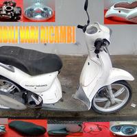 APRILIA  SCARABEO 504t  ANNO 2015 x RICAMBI