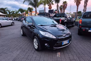 Ford Fiesta 1.4 TDCi 68CV 3 porte Titanium