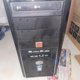 pc fisso core     i 3    4 gb ram 500 gb hd