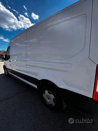 Ford Transit 2024