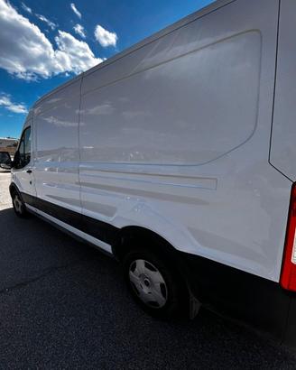 Ford Transit 2024