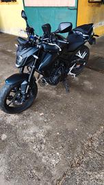 Cb 500 Hornet 5 500€ 2024 patente A2
