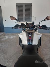 BMW F900 XR 900 ANNO 03/2023 47000 km . 