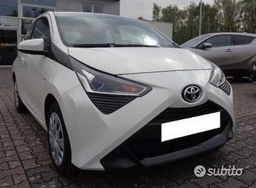 Toyota aygo ricambi anno 2019