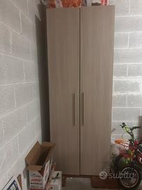 Armadio a due ante 2.40 cm