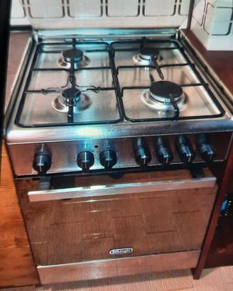 cucina cas De longhi