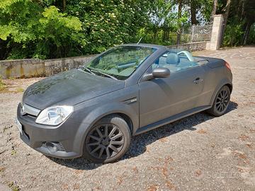 Opel tigra twin top