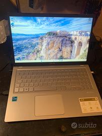 Asus vivobook intel core i3 11th come nuovo