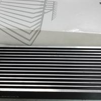 Materiale audio amplificatore e subwoofer 