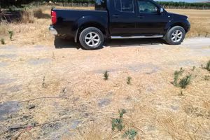 Nissan navara d40 N1 autocarro 