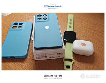 Cellulare, orologio, cuffie