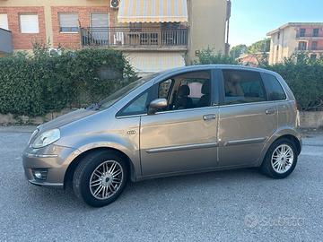 Lancia Musa 