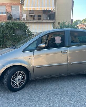 Lancia Musa 
