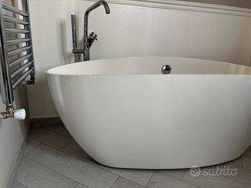 Vasca da bagno da arredo