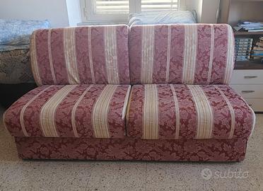 Divano letto a due posti