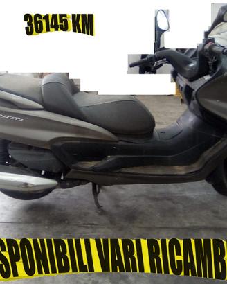 YAMAHA MAJESTY 400 ANNO 2013 X RICAMBI