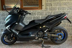 Tmax 530DX