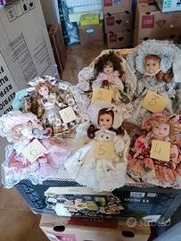 Bambole di varie dimensioni