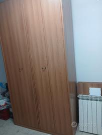 Armadio guardaroba in legno chiaro a 2 ante 