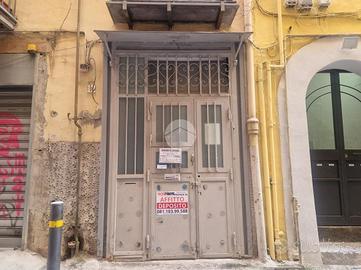 DEPOSITO A NAPOLI