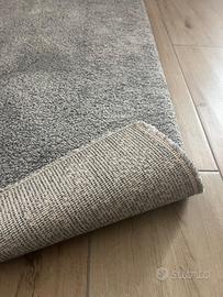 Tappeto IKEA STOENSE a pelo corto, colore grigio