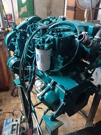 VOLVOPENTA 4 cilindri 50 HP completo