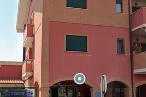 Garage/Box Via Maremmana Inferiore - VILLANOVA