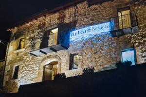 Ristorante completamente arredato