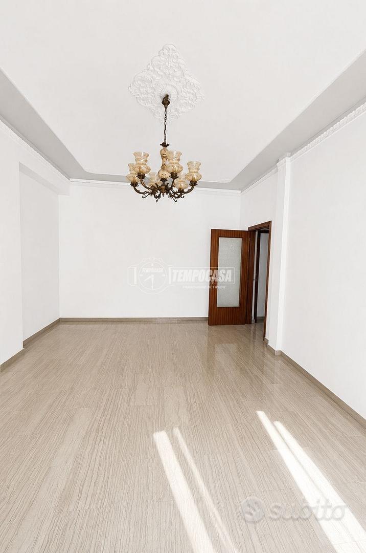 Apartment in Ascoli Piceno, Santi Filippo e Giacomo - Vista 3