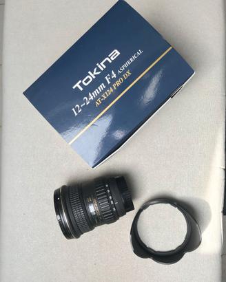 Tokina AT-X124 Pro DX attacco Nikon