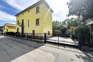 VILLA SINGOLA A FONTEVIVO