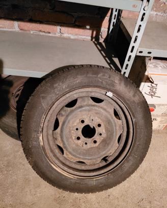 4 gomme con cechio 135/80 R13