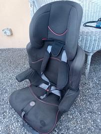 Seggiolino per auto