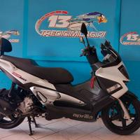 Aprilia SR Max 300