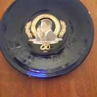 piatto commemorativo