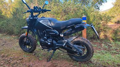 Brixton Crossfire xs125 - 2024