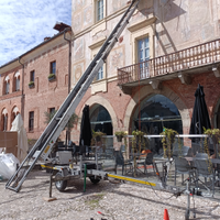 Noleggio autoscala con conducente